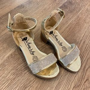 Kids Gold Rhinestone Sandals - Size 8